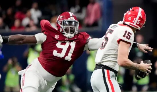 Former Alabama DL Ranked as the No. 1 Player in College Football Transfer Portal