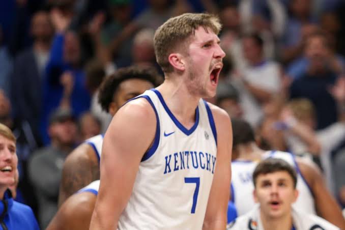 It is imperative that PF Andrew Carr return to his former form for Kentucky.