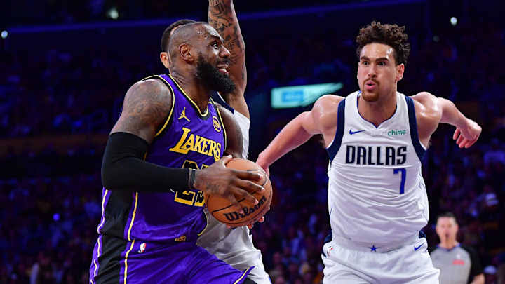 An analyst describes the Dallas Mavericks in one word.