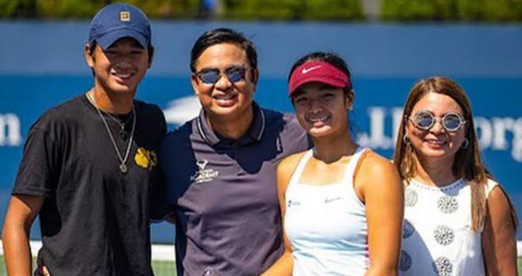 Who are Michael (Mike) and Rosemarie “Rizza” Maniego-Eala, the parents of Alexandra Eala?