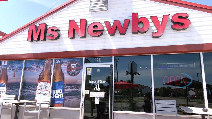 PANAMA CITY, Fla Ms Newby’s honors the family business’s 50th anniversary.