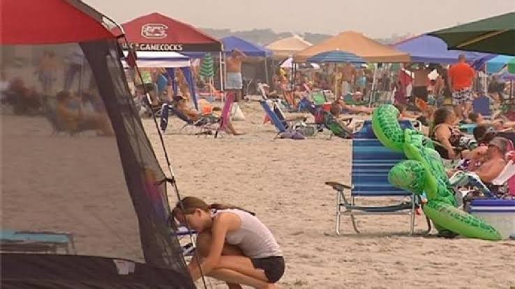 SUN: Ocean City is thinking of banning beach tents.