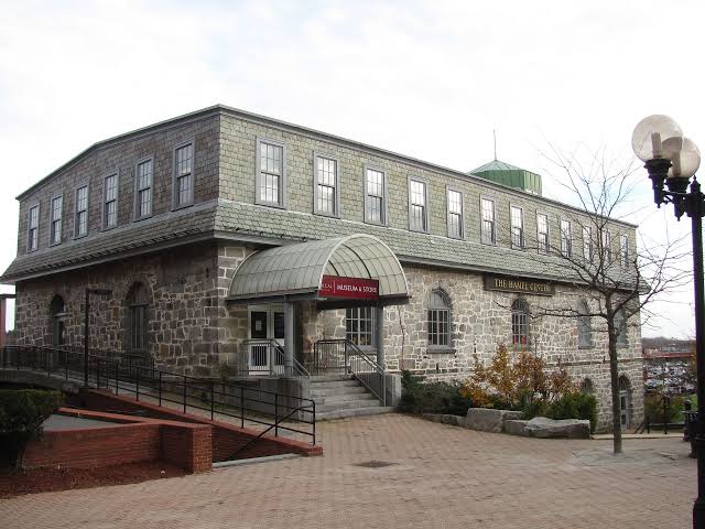 The new hampshire history of the structure and how it was turned into a museum