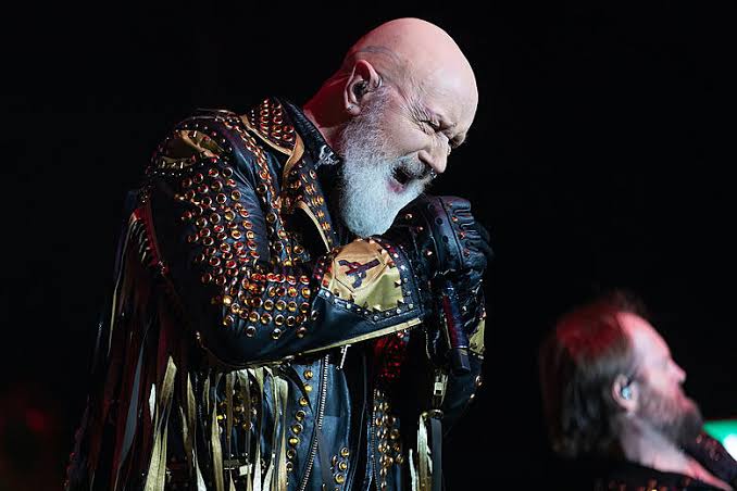 The day Rob Harford stand in the audience and review his historical legacy. Say I am not afraid of death my children will take over my Historical legendary legacy.. And my Era will we’ll be cherish by the legendary rock band JUDAS PRIEST….