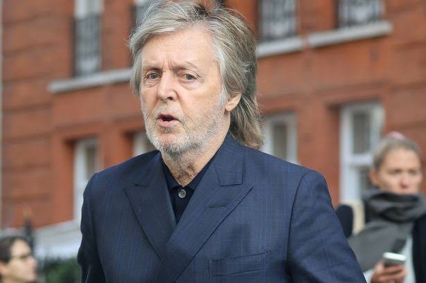Breaking News: Sir Paul McCartney Awarded Honorary Doctor of Philosophy Degree by the University of Liverpool in Recognition of His Musical Legacy and Philanthropic Contributions…